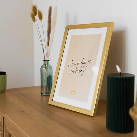 Leone - A 500m De La De Malo *