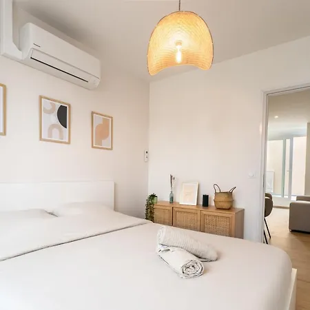 Leone - A 500m De La De Malo Apartamento