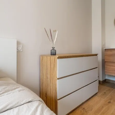 Leone - A 500m De La De Malo Dunkirk