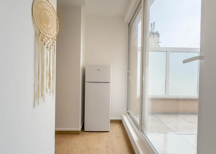 Leone - à 500m De La De Malo