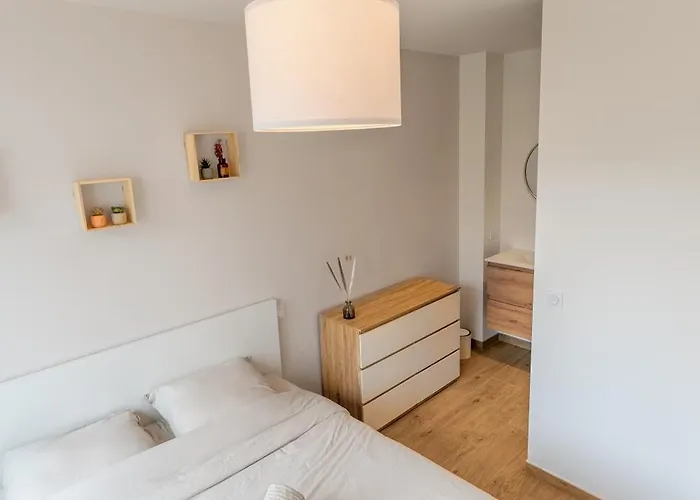 Leone - à 500m De La De Malo *